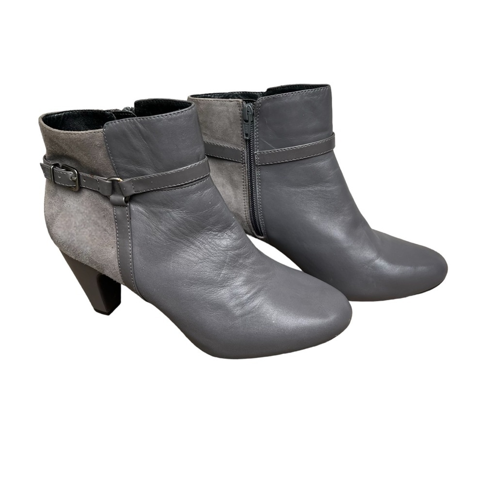 Easy Spirit Espedrina Gray Leather ankle Boots. Size 9.5